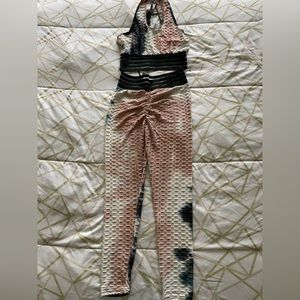 Woman Two piece body-set.